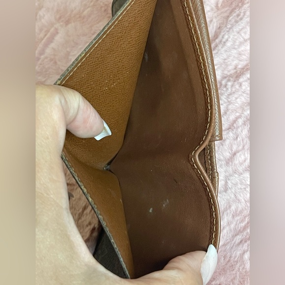 Louis Vuitton Monogram Men’s Wallet - Date code VI0021 - Picture 12 of 13